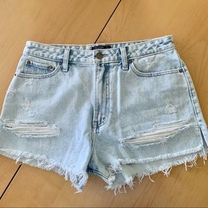 NWT ABERCROMBIE Annie High Rise Short 29/8